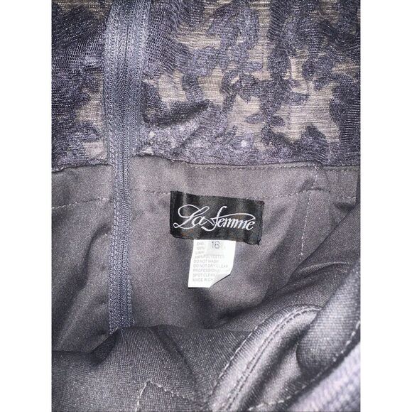 New LA FEMME Ruched Twist Column Gown In Gunmetal Size 16 Retail $438. 14 - Picture 15 of 16